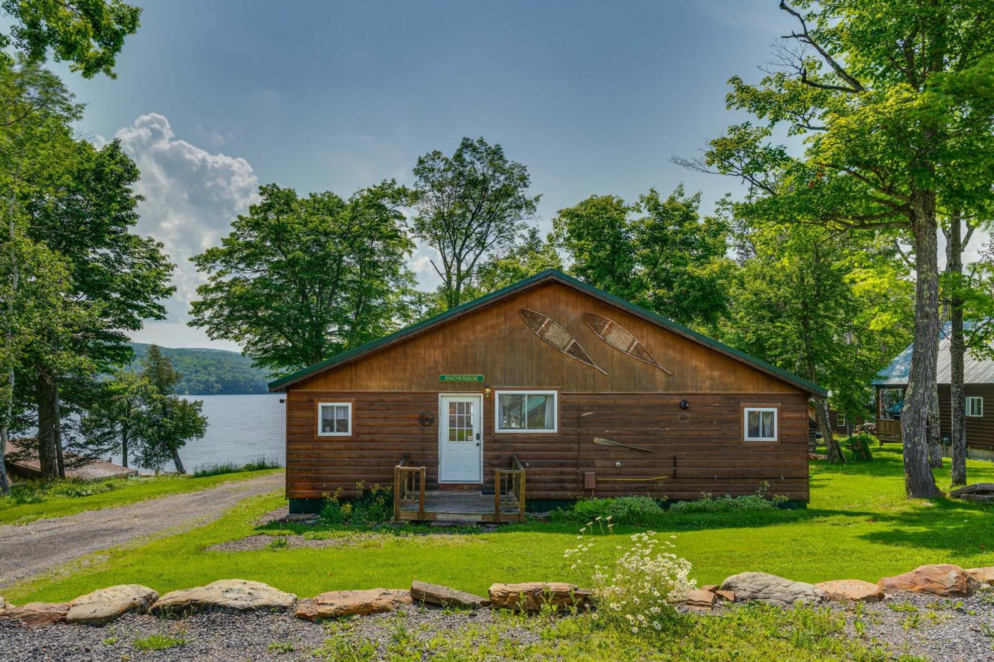 Rustic Cabin Retreat On Rangeley Lake! Exterior photo